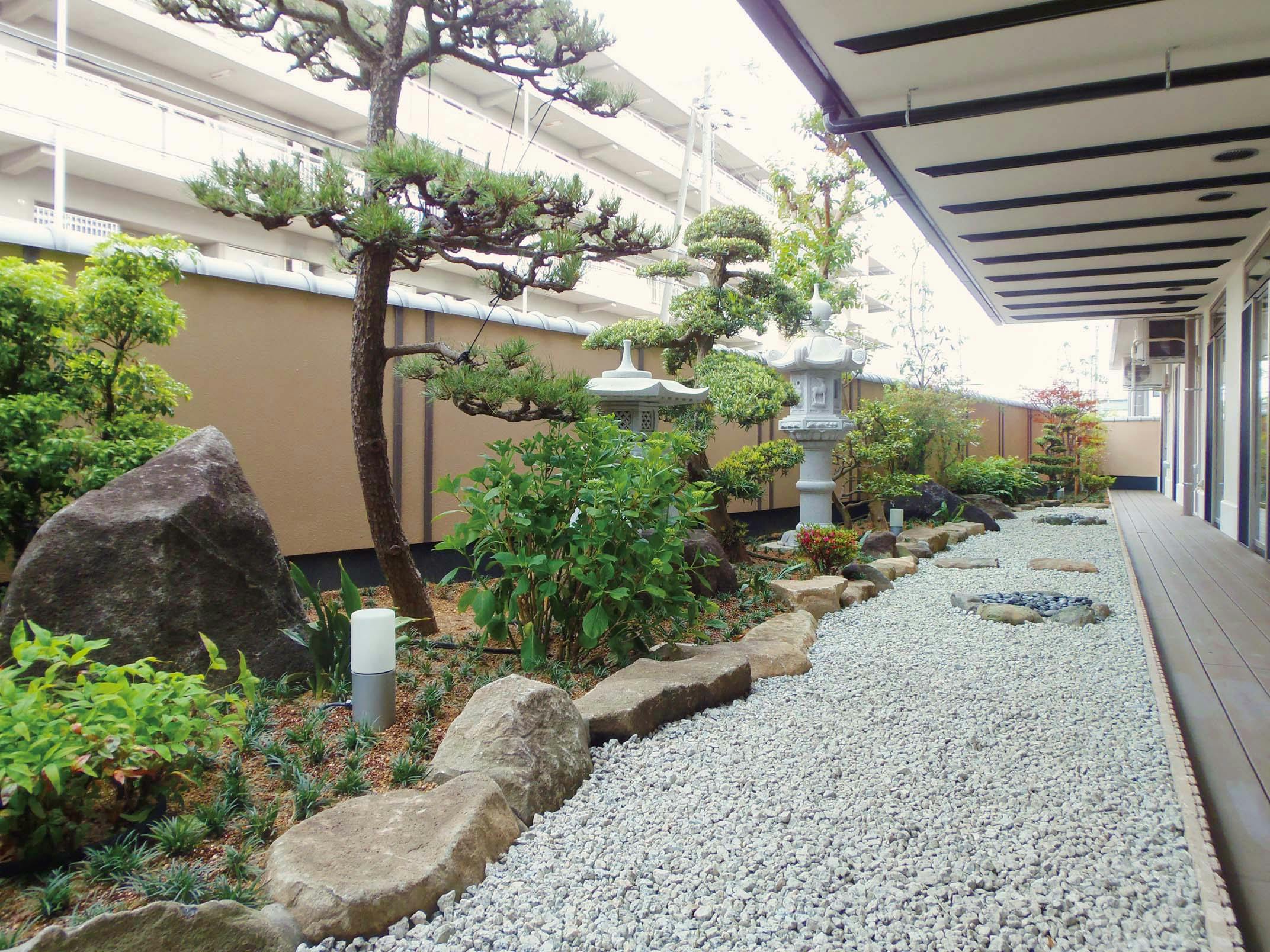 ハートランド羽曳野 坪庭