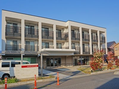 家族の家ひまわり三郷 外観