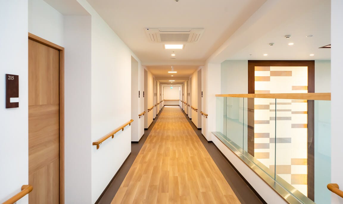 ニチイメゾン八千代緑が丘 共用廊下