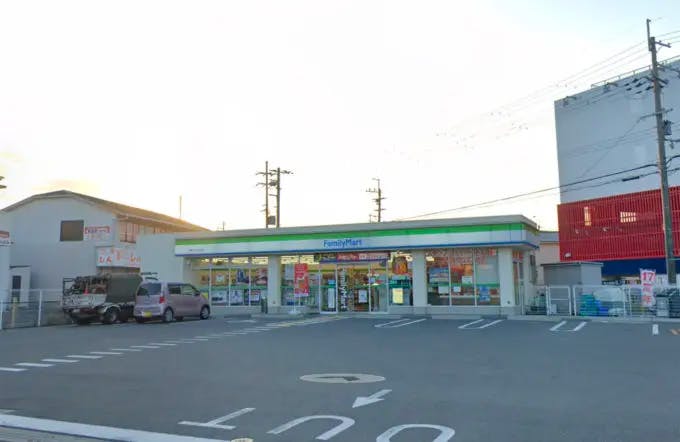 スイートガーデン東寝屋川 ファミリーマート