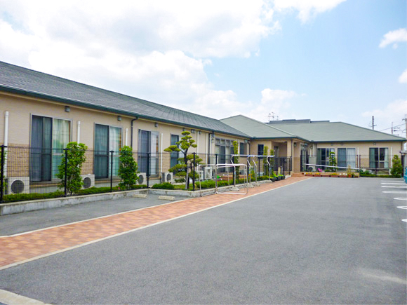 愛の家グループホーム香芝 外観