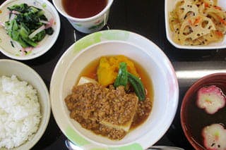 エクセレント花屋敷ガーデンヒルズ 日々の食事