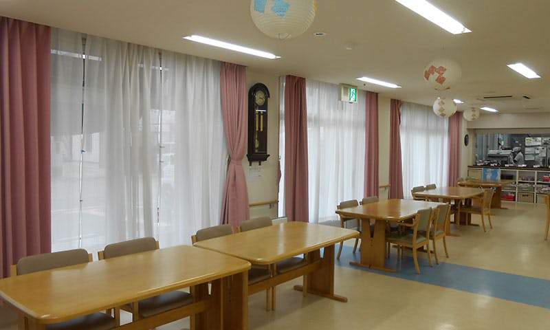 クリスタルコート難波南 食堂