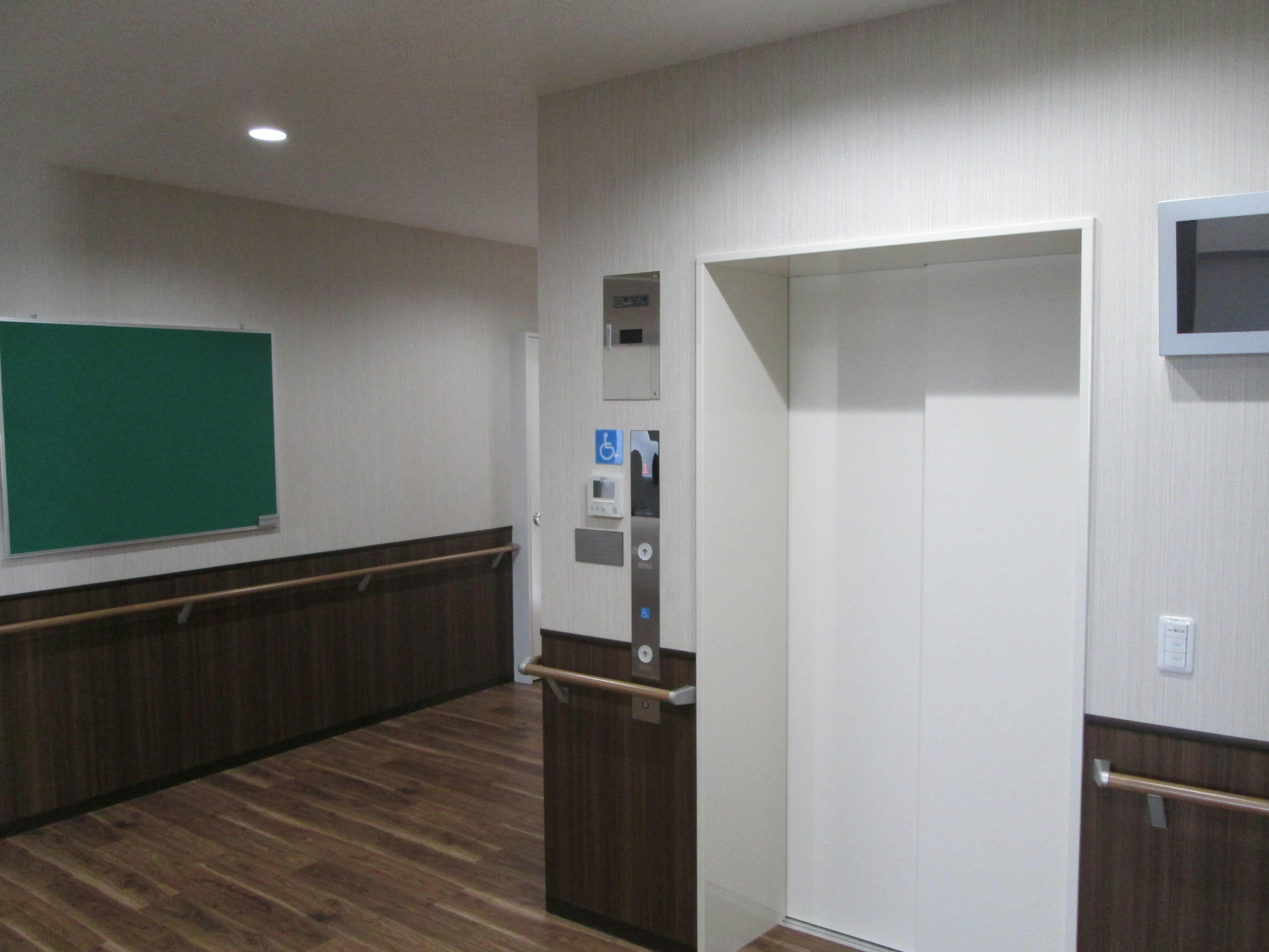 ライフパートナー今福 エレベーターホール