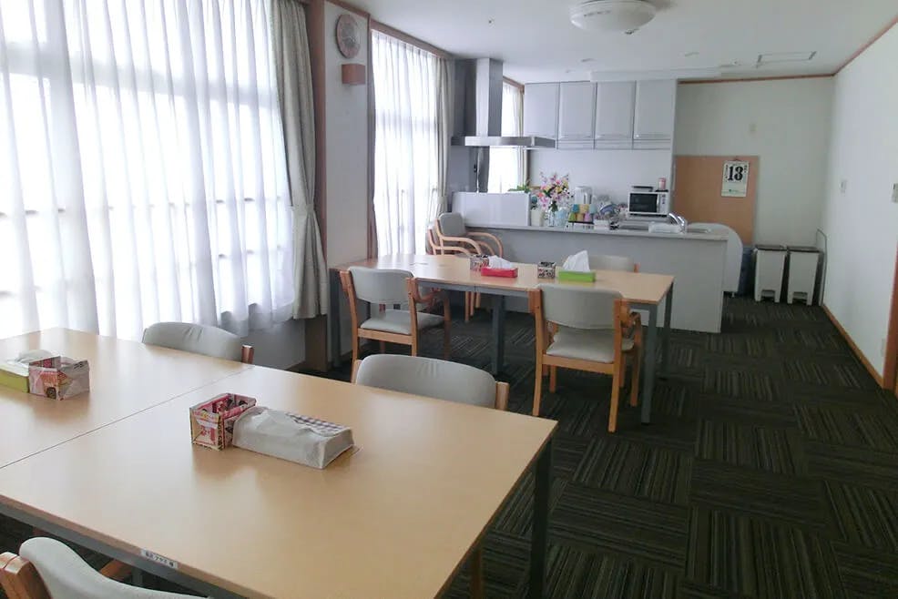 やさしえ高見馬場 食堂