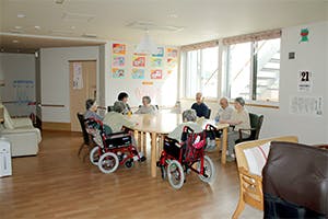 有料老人ホーム澄川の丘 居間