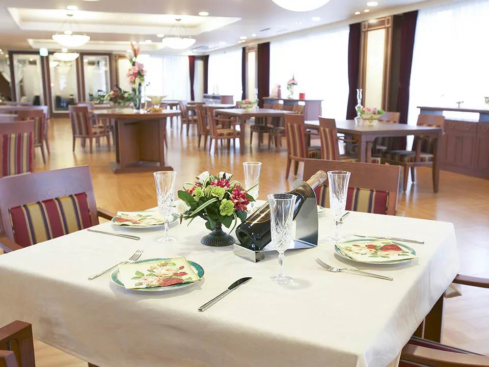 プラテシア千葉みなと レストラン