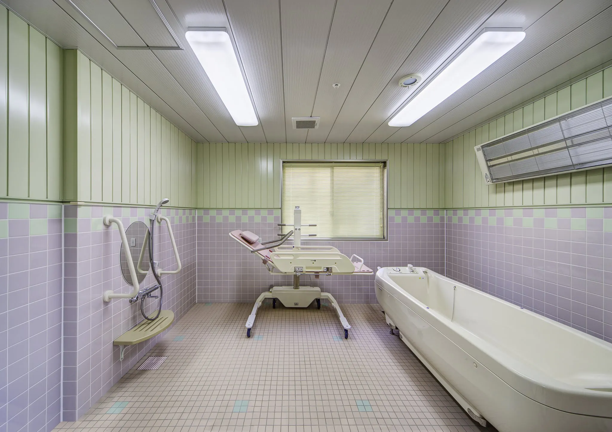 介護付有料老人ホーム和み伊奈 特浴室