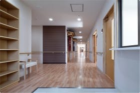 ルピナス港南 2階 玄関・廊下
