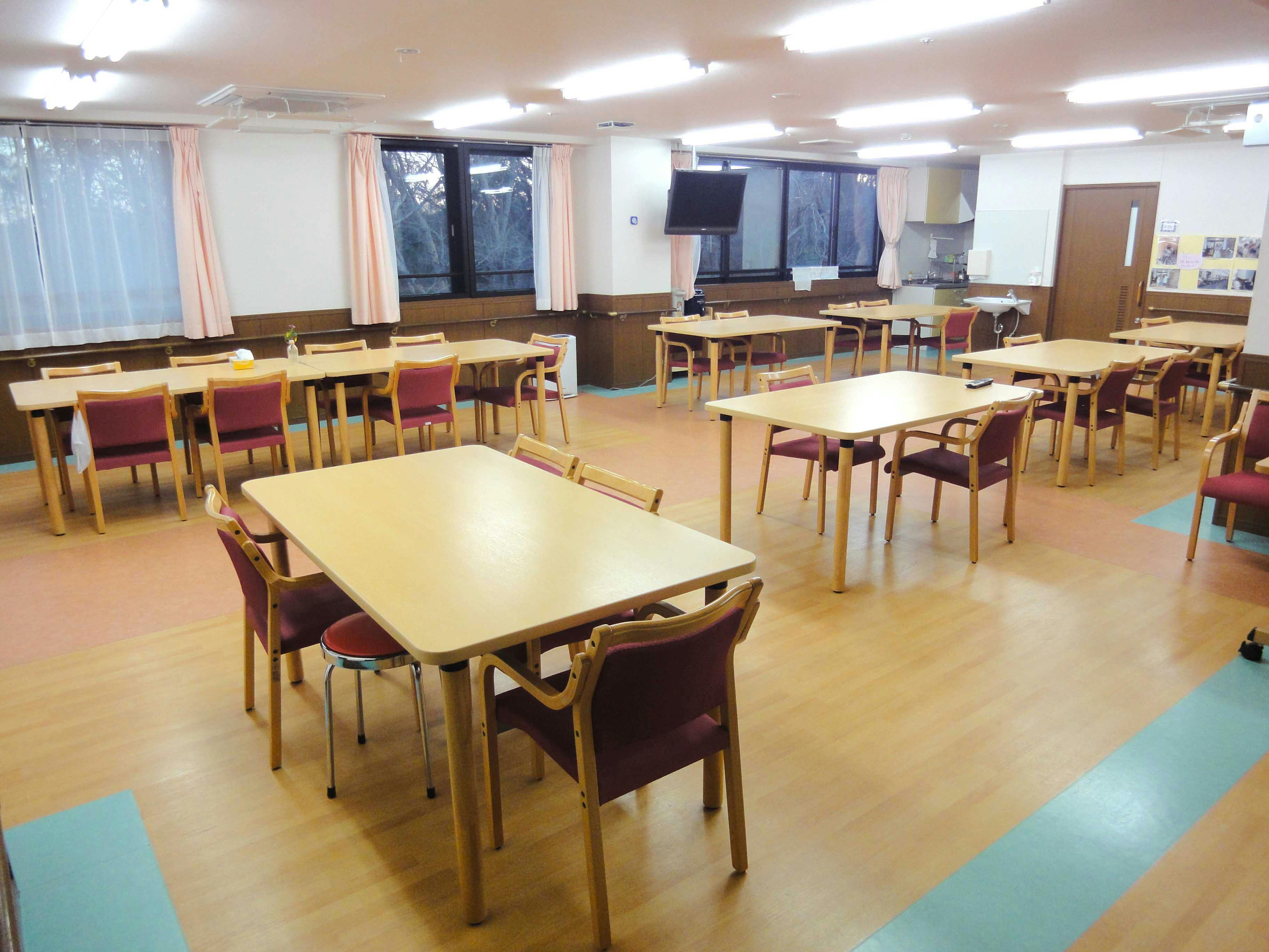 アイリス倶楽部初芝 その他