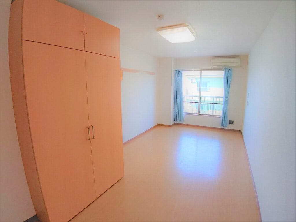 ガーデンコート寒川 居室