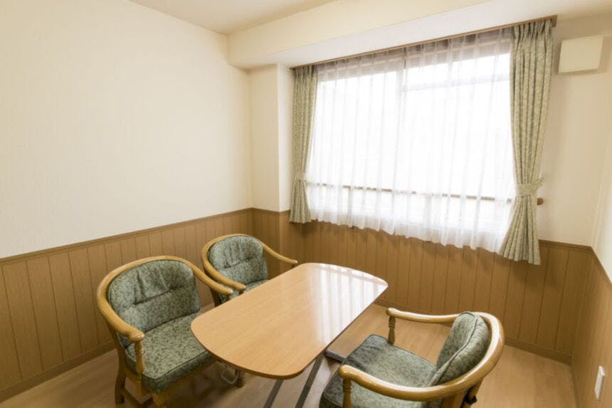そんぽの家豊中庄本町 談話室