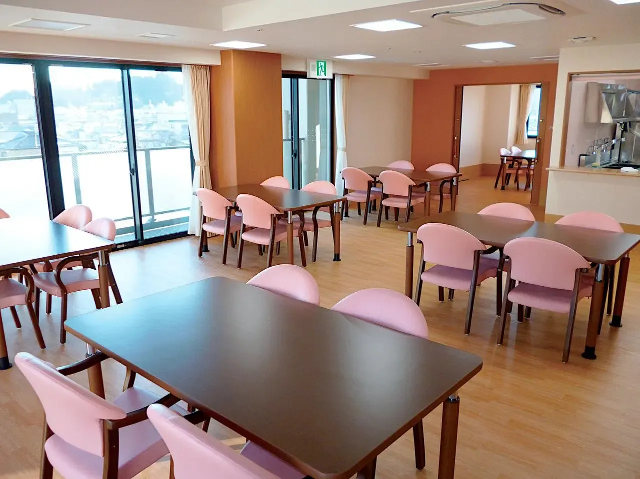 イリーゼ石巻 ダイニング(食堂)