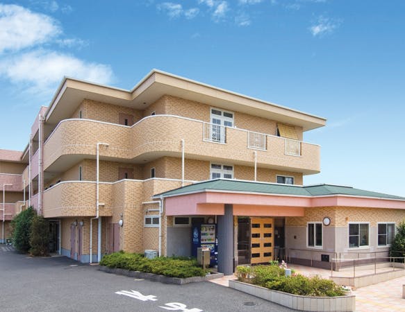 応援家族 庄和館 外観