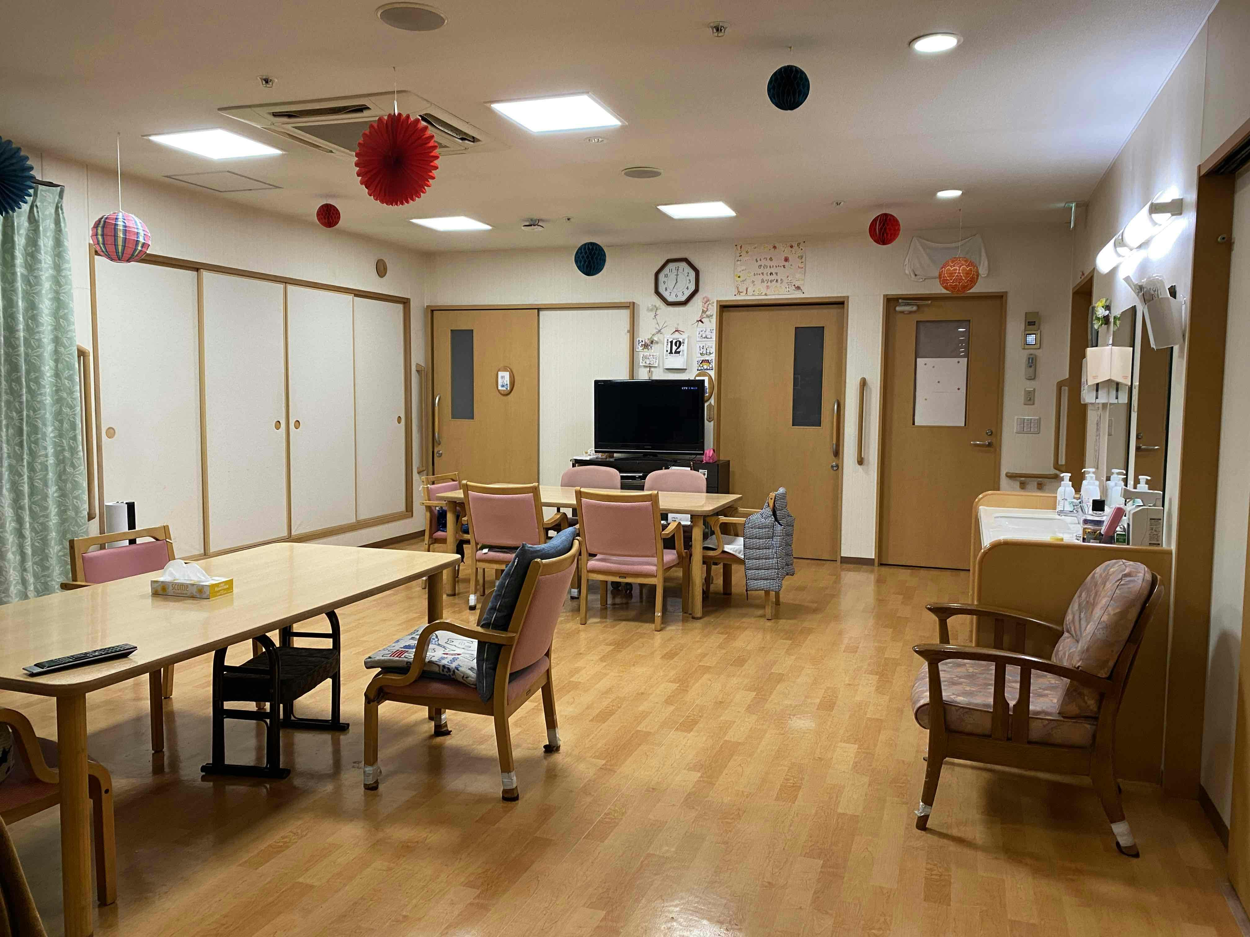 ニチイケアセンター北九州神幸 居間食堂