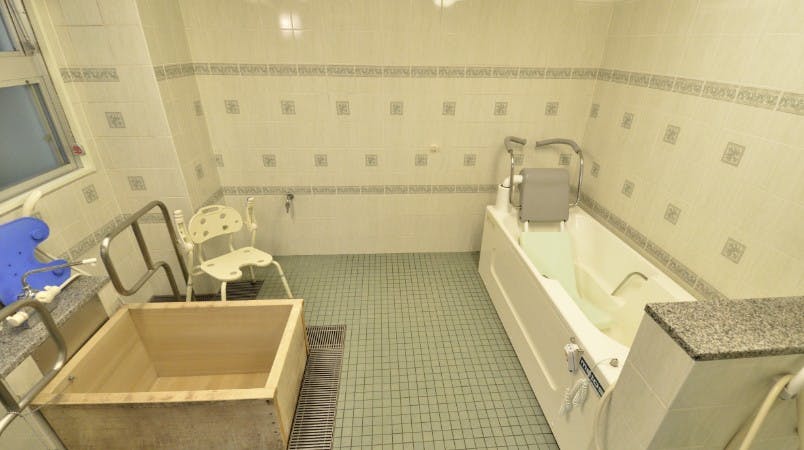 ブランシエールケア長居公園 介護浴室