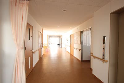 介護付有料老人ホーム エクセレントあさひ 廊下