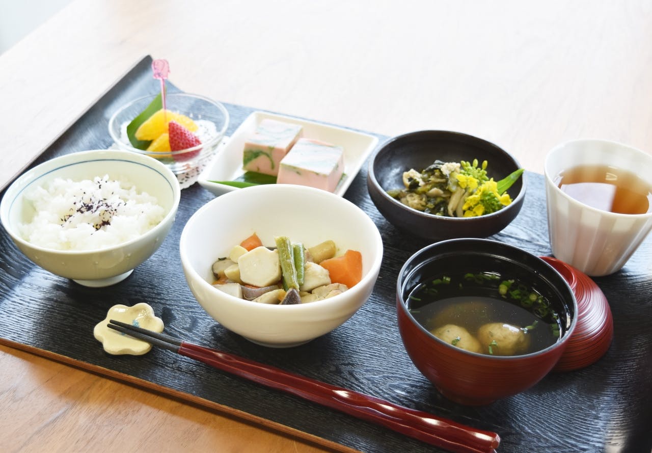 アイグランデュ岡山 お食事例