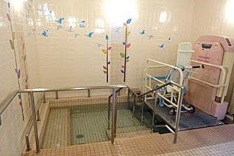 メディカルホームまどか鶴川 浴室