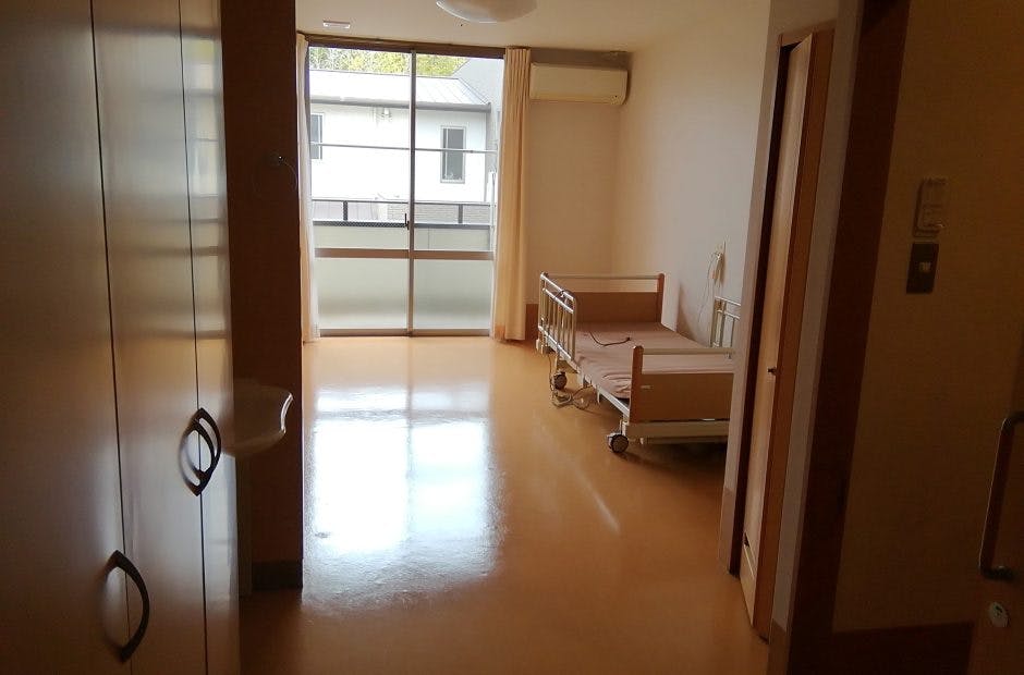 サービス付き高齢者向け住宅オパール光栄 居室2