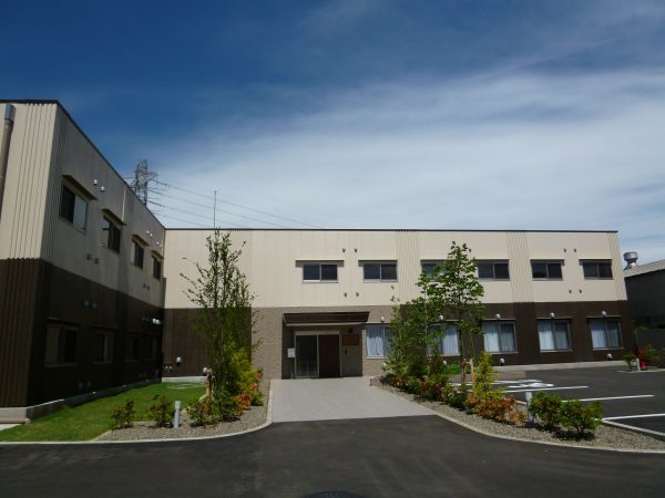 プラチナ・シニアホーム武蔵村山弐番館 外観