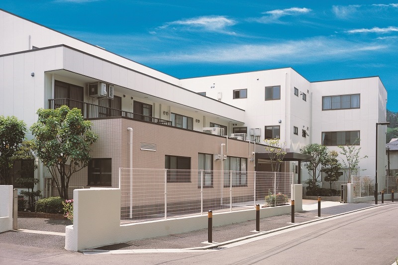 ニチイホーム上星川 外観