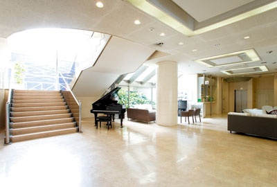 ゆうゆう壱番館 ロビー