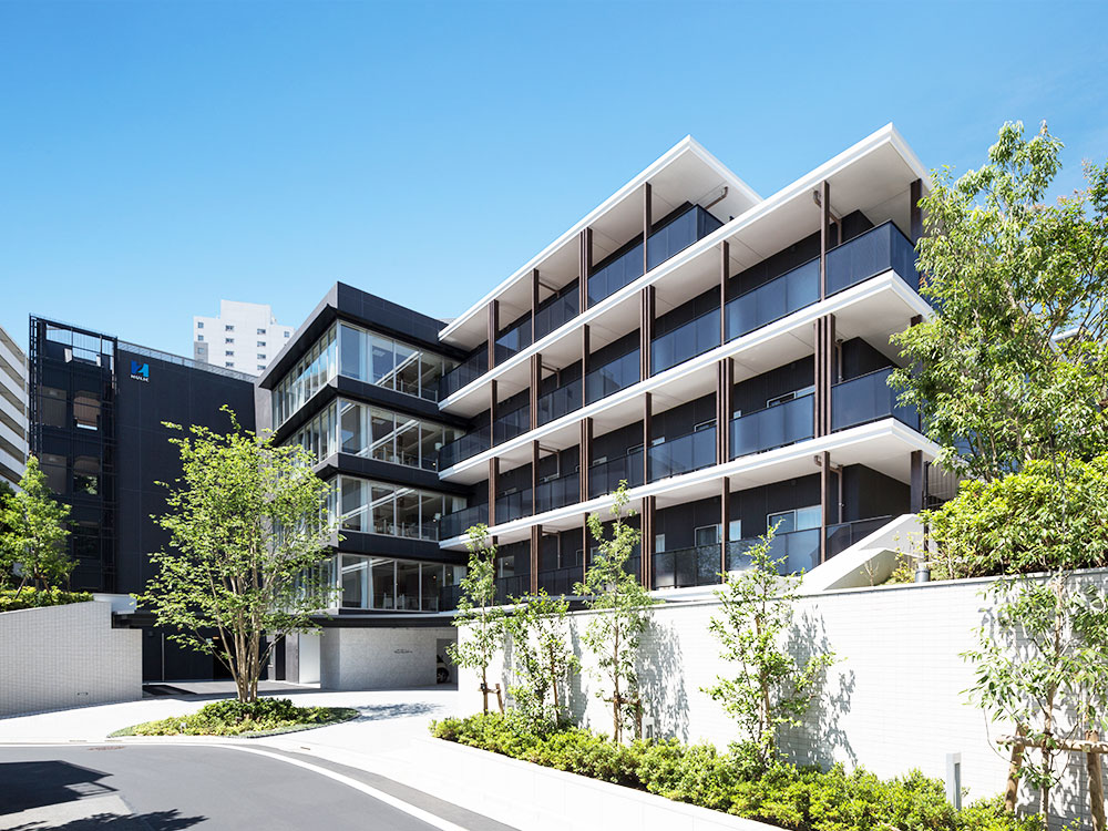 チャームスイート新宿戸山 外観