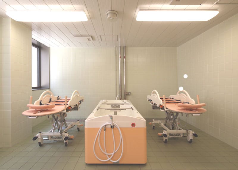 介護老人保健施設アモールケア白井 機械浴