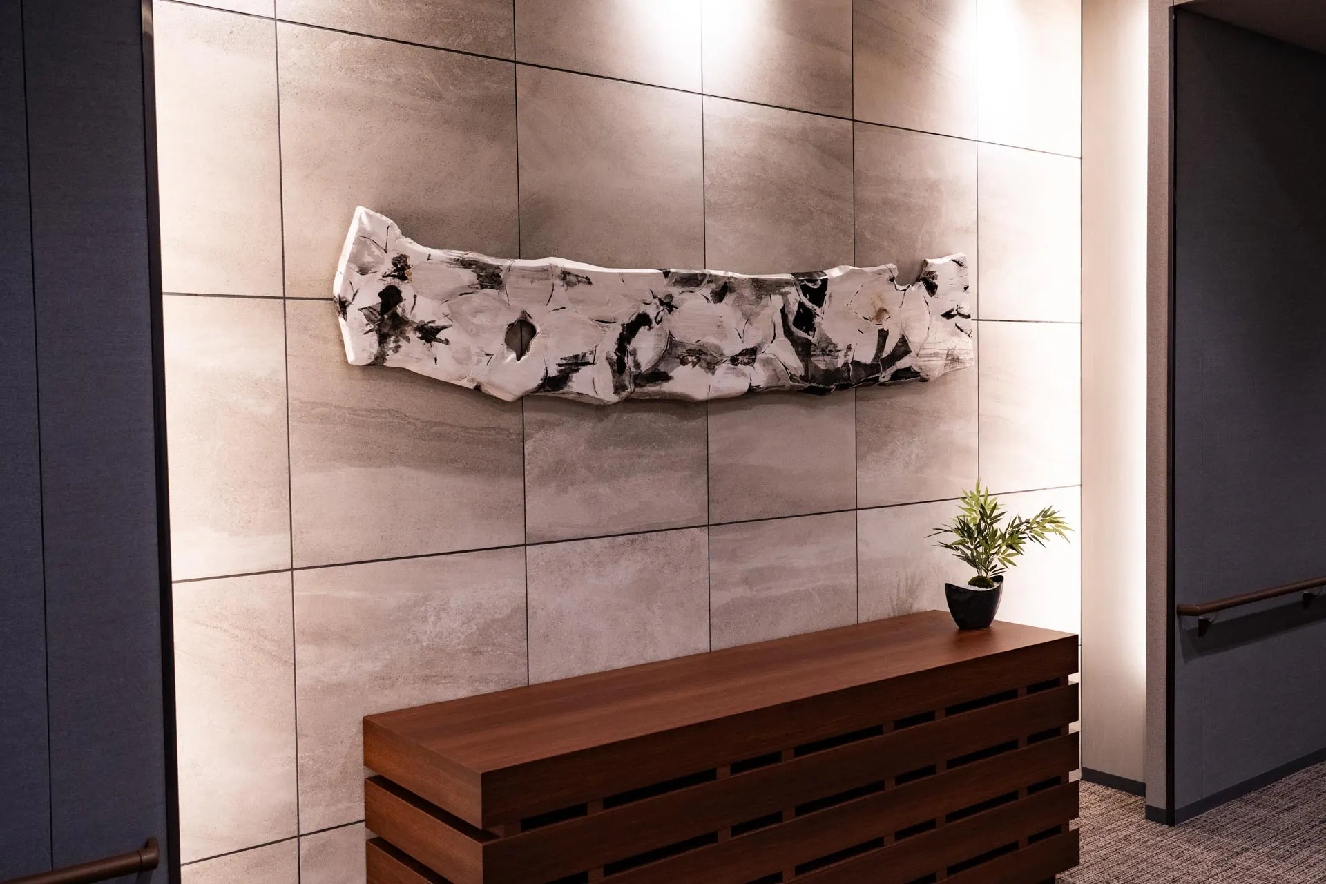 SOMPOケア ラヴィーレ平和大通り 1F共用部