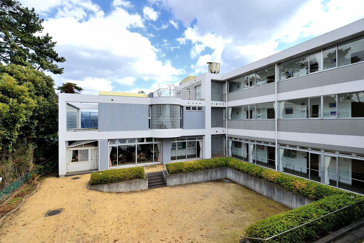 敬老園ロイヤルヴィラナーシングヴィラ八千代台 外観