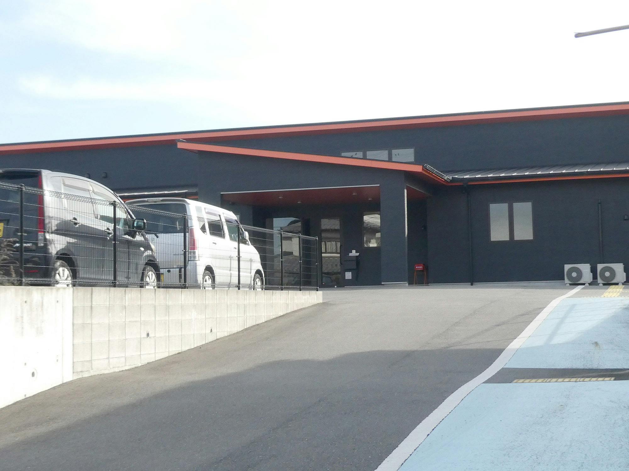 ローシャルリビング嘉麻 入口