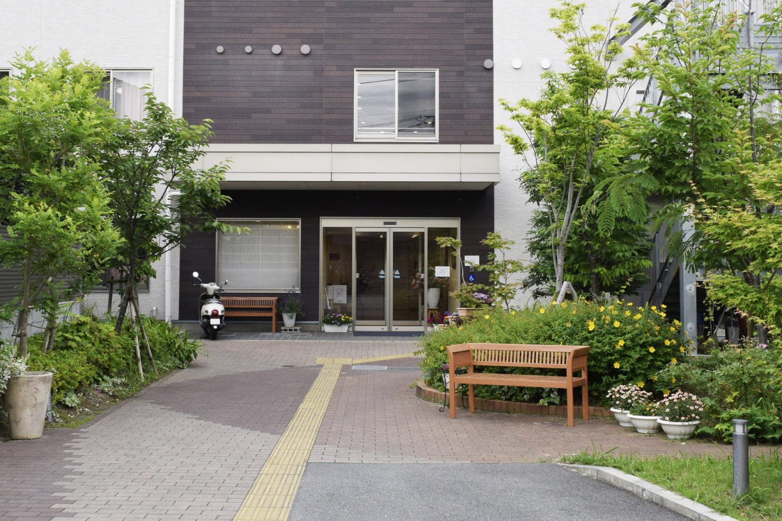 ニチイメゾン千里園 外観