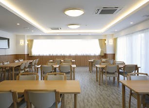 ケアガーデンＩＳＨＩＤＡ 食堂