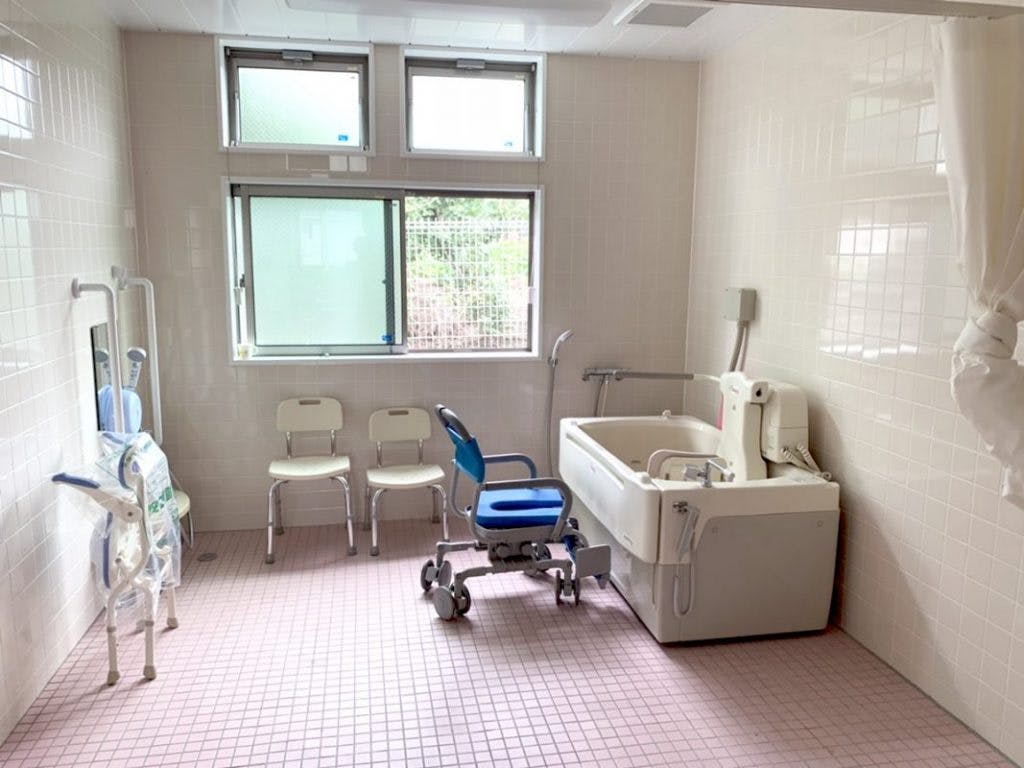 医療支援住宅メディホス富士宮 浴室