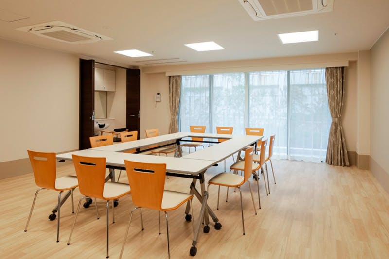 チャームスイート高槻藤の里 多目的室