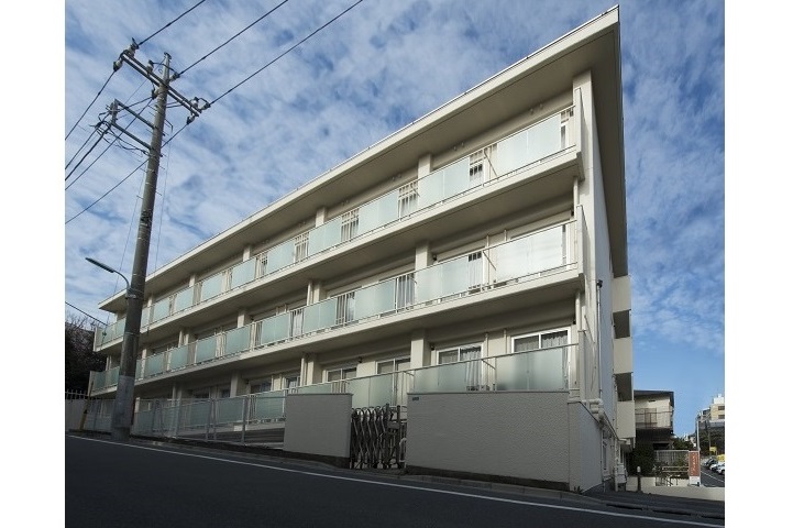 ニチイホーム 自由が丘 外観