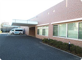 医療法人積愛会千の星・よこはま 駐車場
