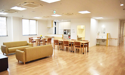 グループホーム福岡天神南さくらそう リビング・ダイニング