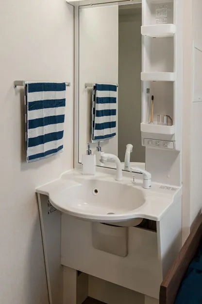 リアンレーヴ市ケ尾壱番館 洗面