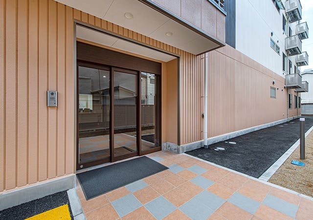 寿福の郷 巽西 正面玄関