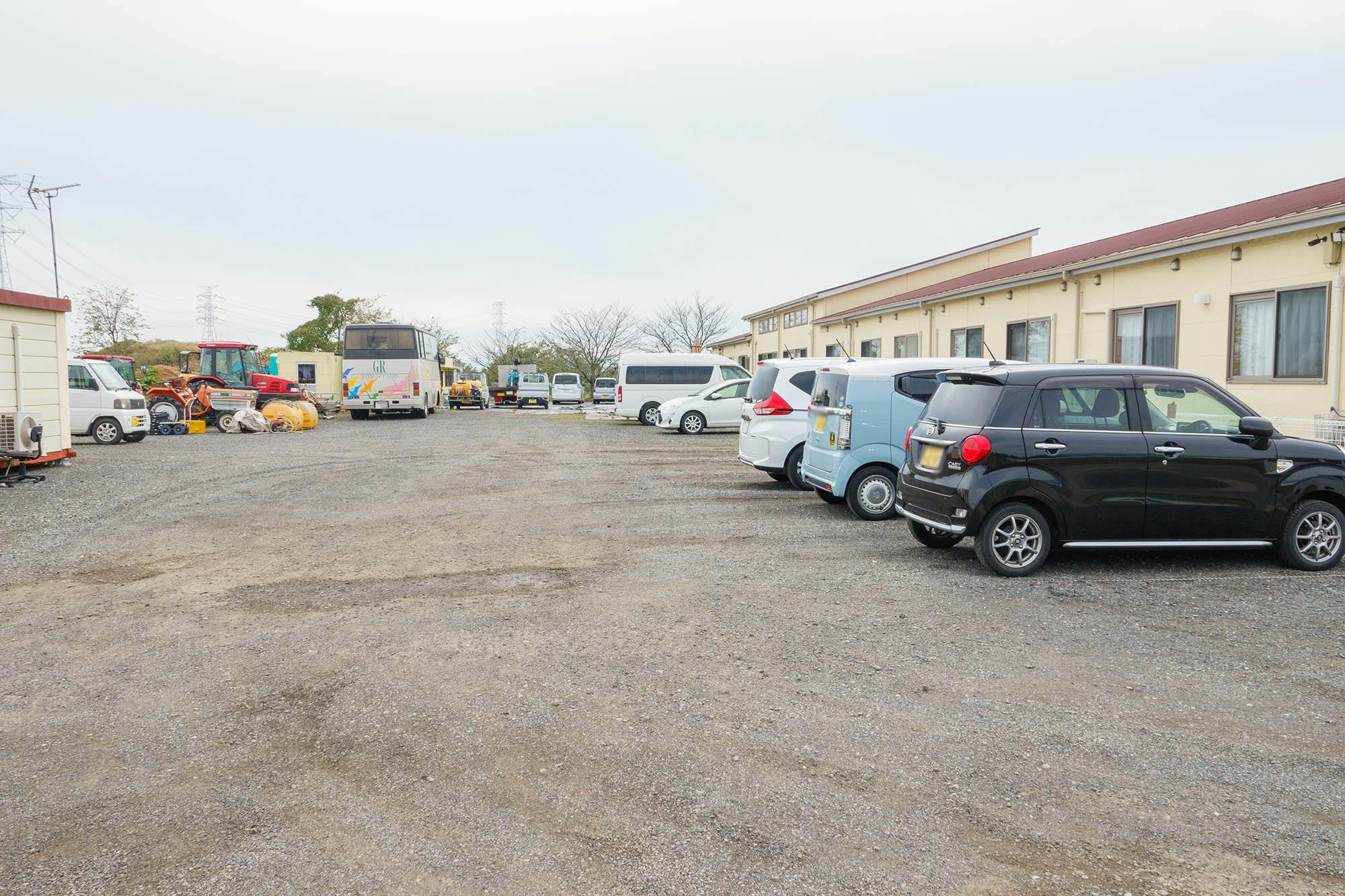 有料老人ホーム和花 駐車場