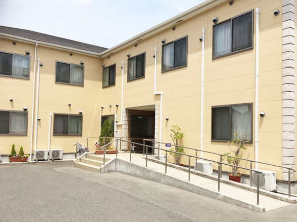 清風苑岸和田 外観