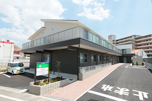 エイジフリーハウス伊丹春日丘 外観