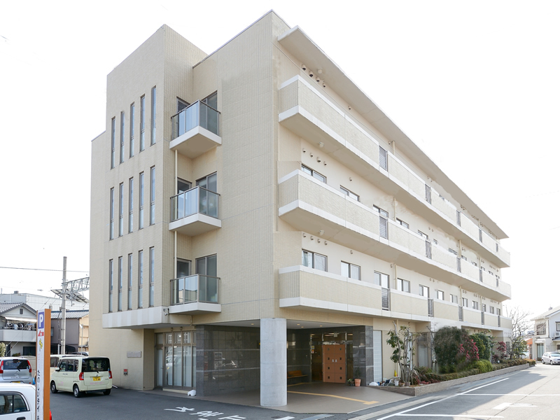 介護付き有料老人ホーム プレザンメゾンあじま 外観