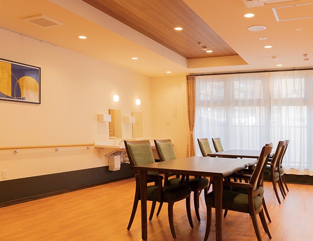 リアンレーヴ鶴巻温泉 リビング