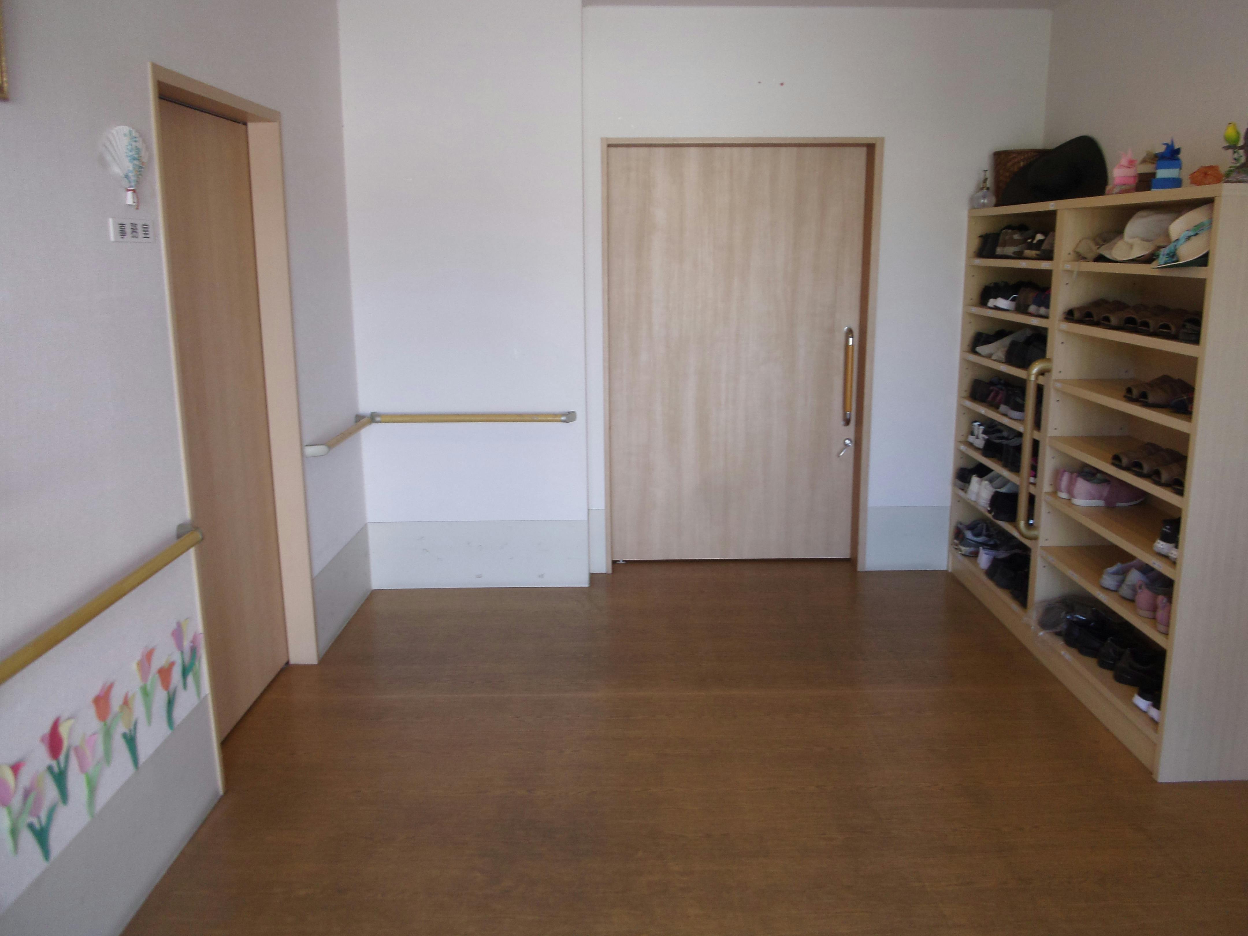 ふるさとホーム壬生 玄関