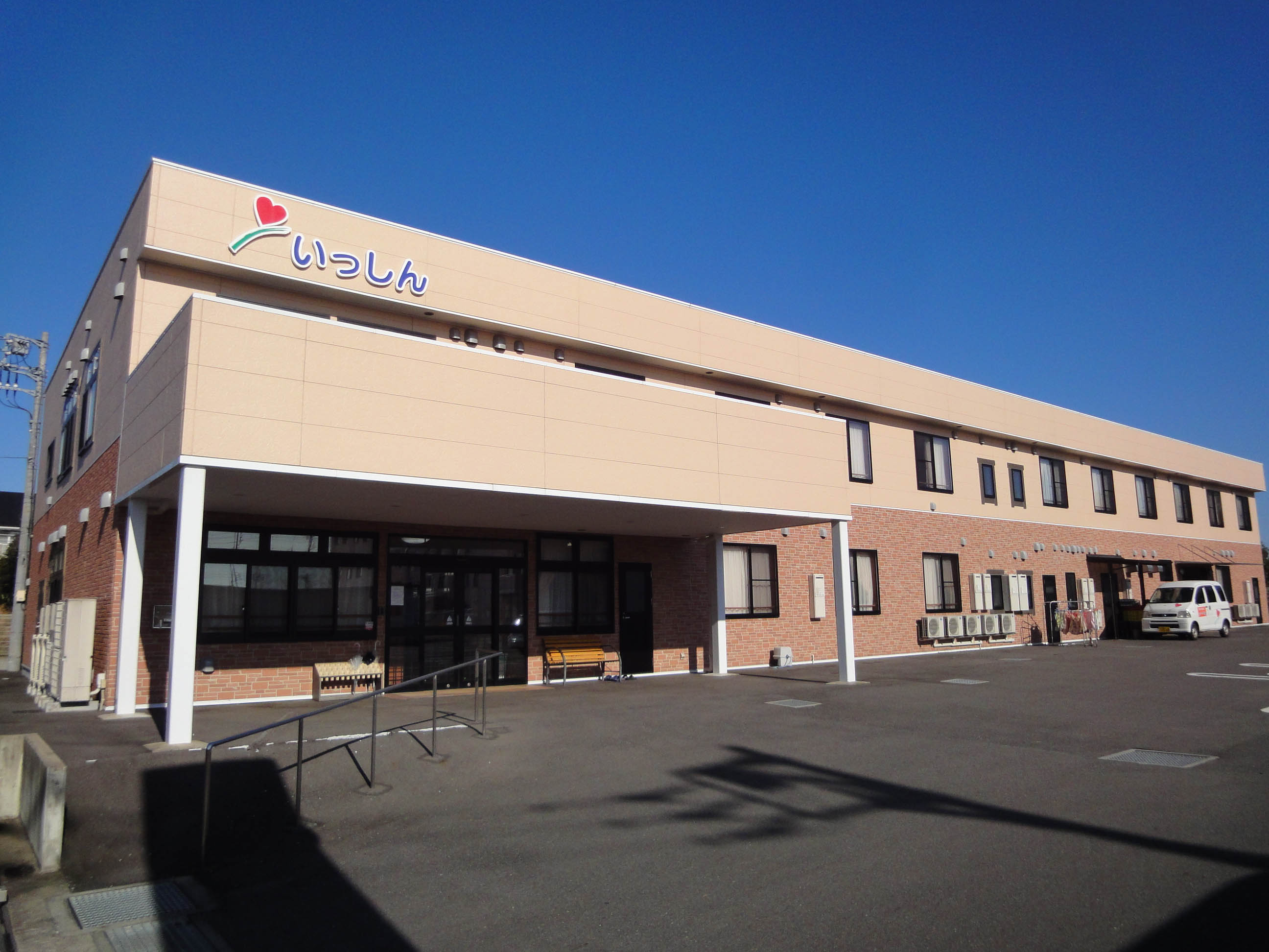 サービス付き高齢者向け住宅ここいち龍ケ崎 外観