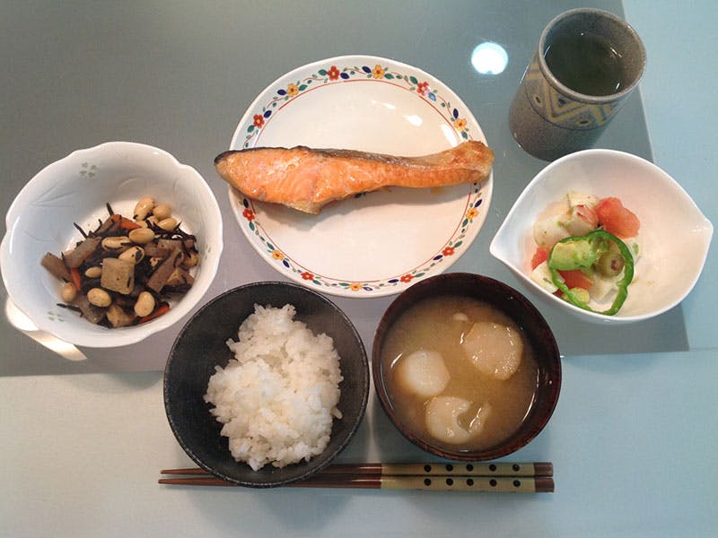 住宅型有料老人ホーム 紡ぎ館 食事