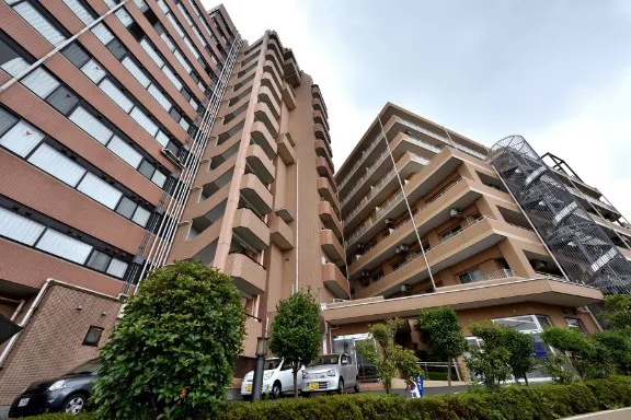 ブランシエール所沢（東館） 施設外観